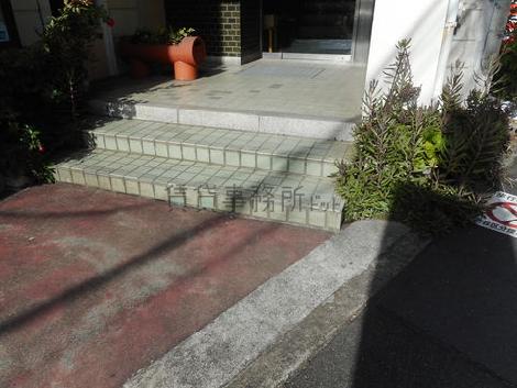 正面玄関
