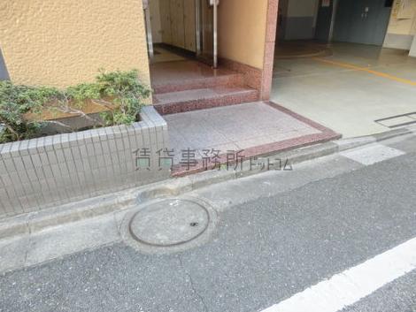 正面玄関
