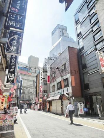 京王線の新宿駅方面