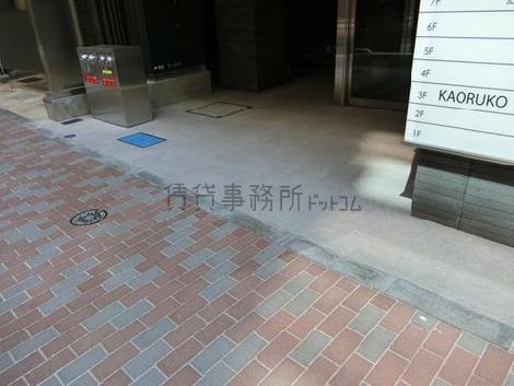 正面玄関