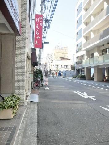 玄関前通り
