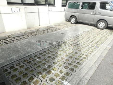 駐車場エリア