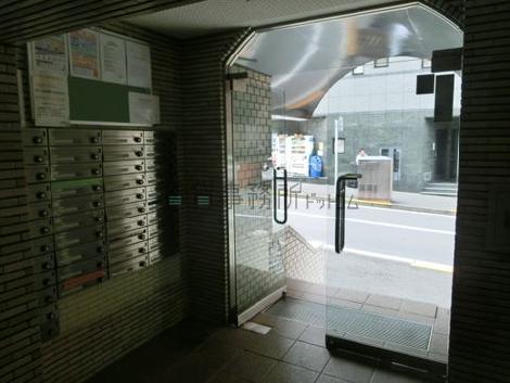 正面玄関