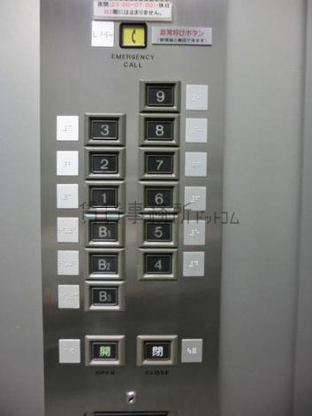 エレベーター