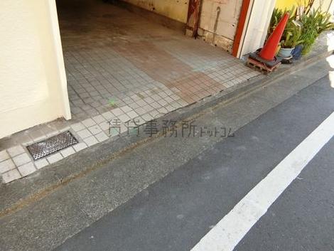 正面玄関