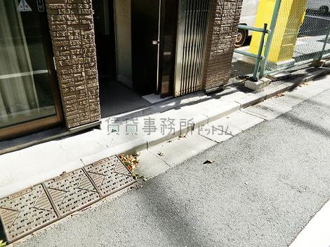 正面玄関