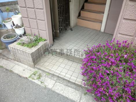 正面玄関