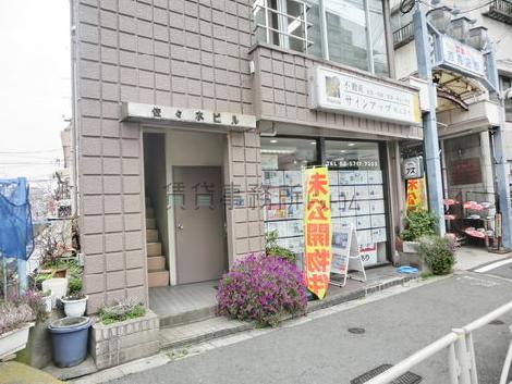 正面玄関