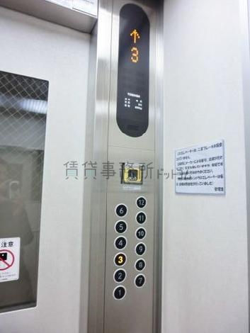 エレベーター