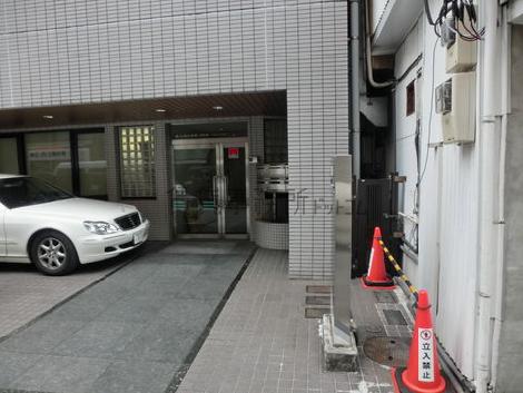 正面玄関