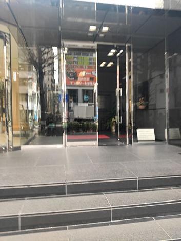 正面玄関