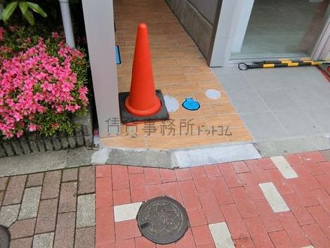 正面玄関
