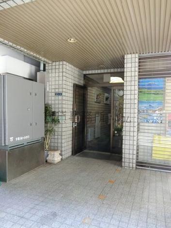 正面玄関