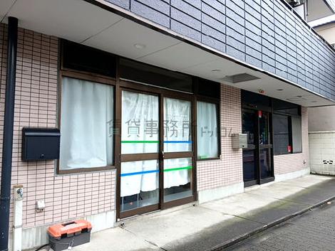 正面玄関