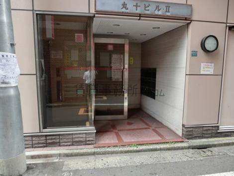 正面玄関