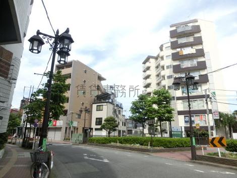 諏訪通り沿い