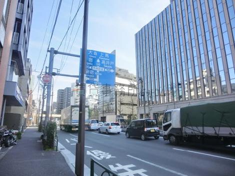 交通量の多い環七通り