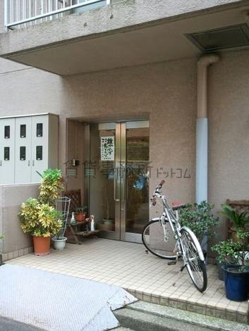 正面玄関