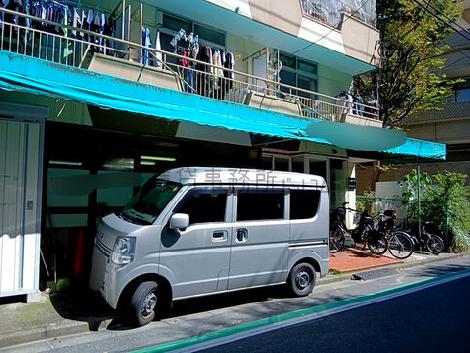 正面玄関