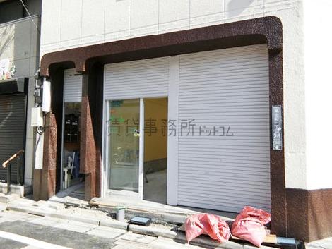 正面玄関