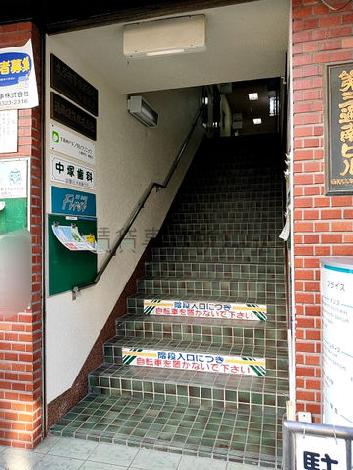 正面玄関