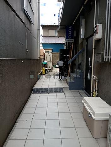 正面玄関