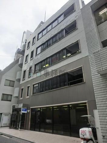 階段部分は丸みがあります