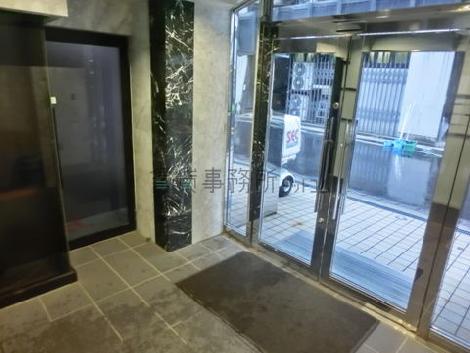 清潔感あるホール内