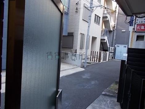 正面玄関