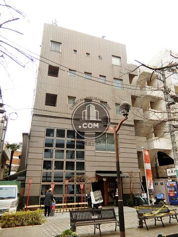 八沢川ビルの外観写真