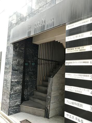 正面玄関