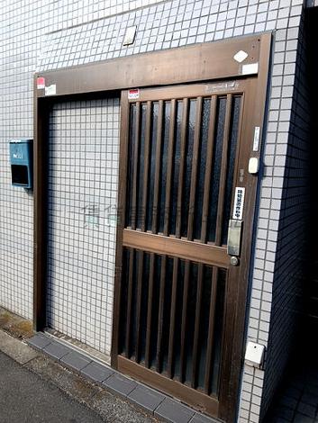 正面玄関