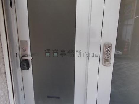 正面玄関