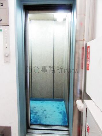 エレベーター