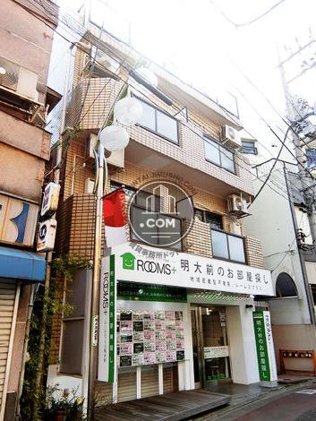 シュロス東裏の外観写真