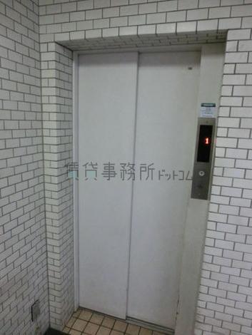 エレベーター