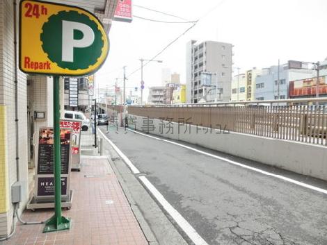 車通りの少ない通り