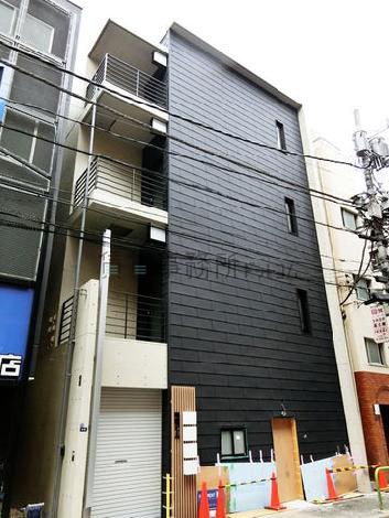 阪妻ビルの外観写真