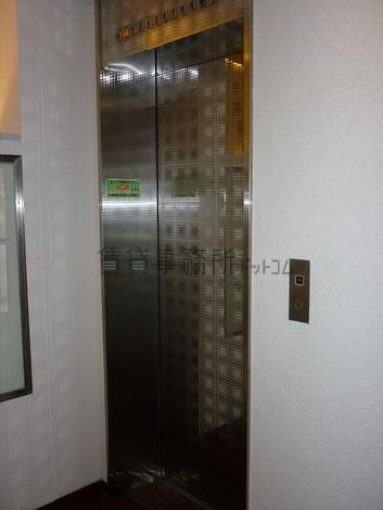 エレベーター