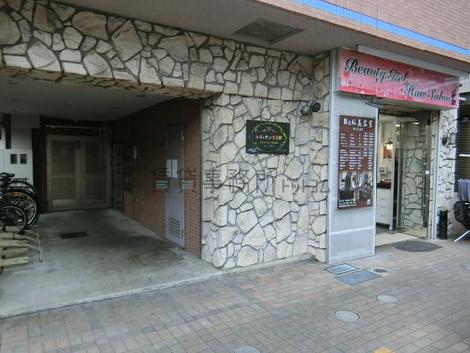 正面玄関