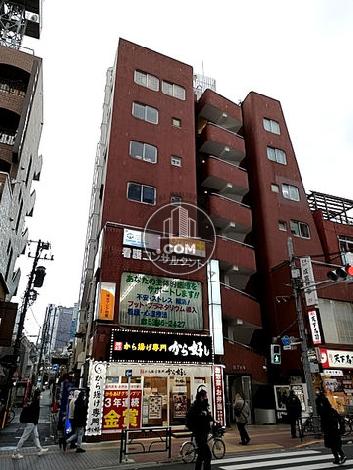 STビルの外観写真