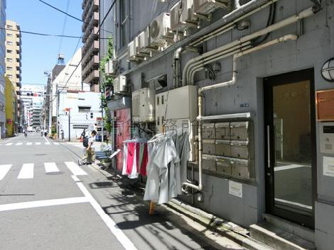 正面玄関
