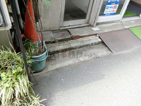 正面玄関