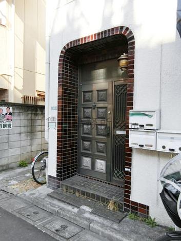 正面玄関