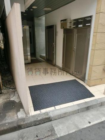 正面玄関