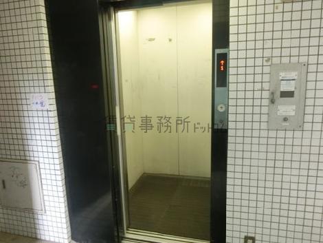 エレベーター