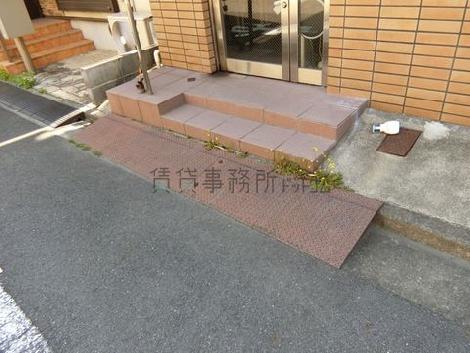 正面玄関