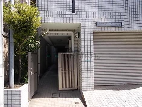 正面玄関