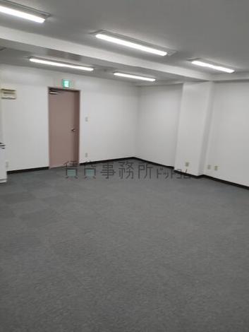 皆藤ビルの室内