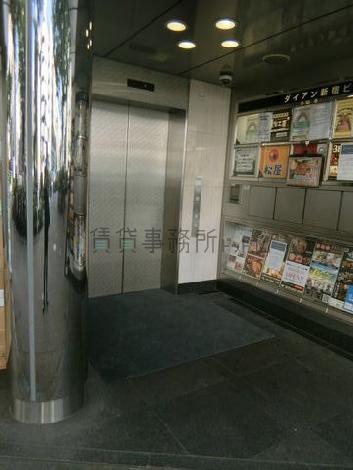 エレベーター